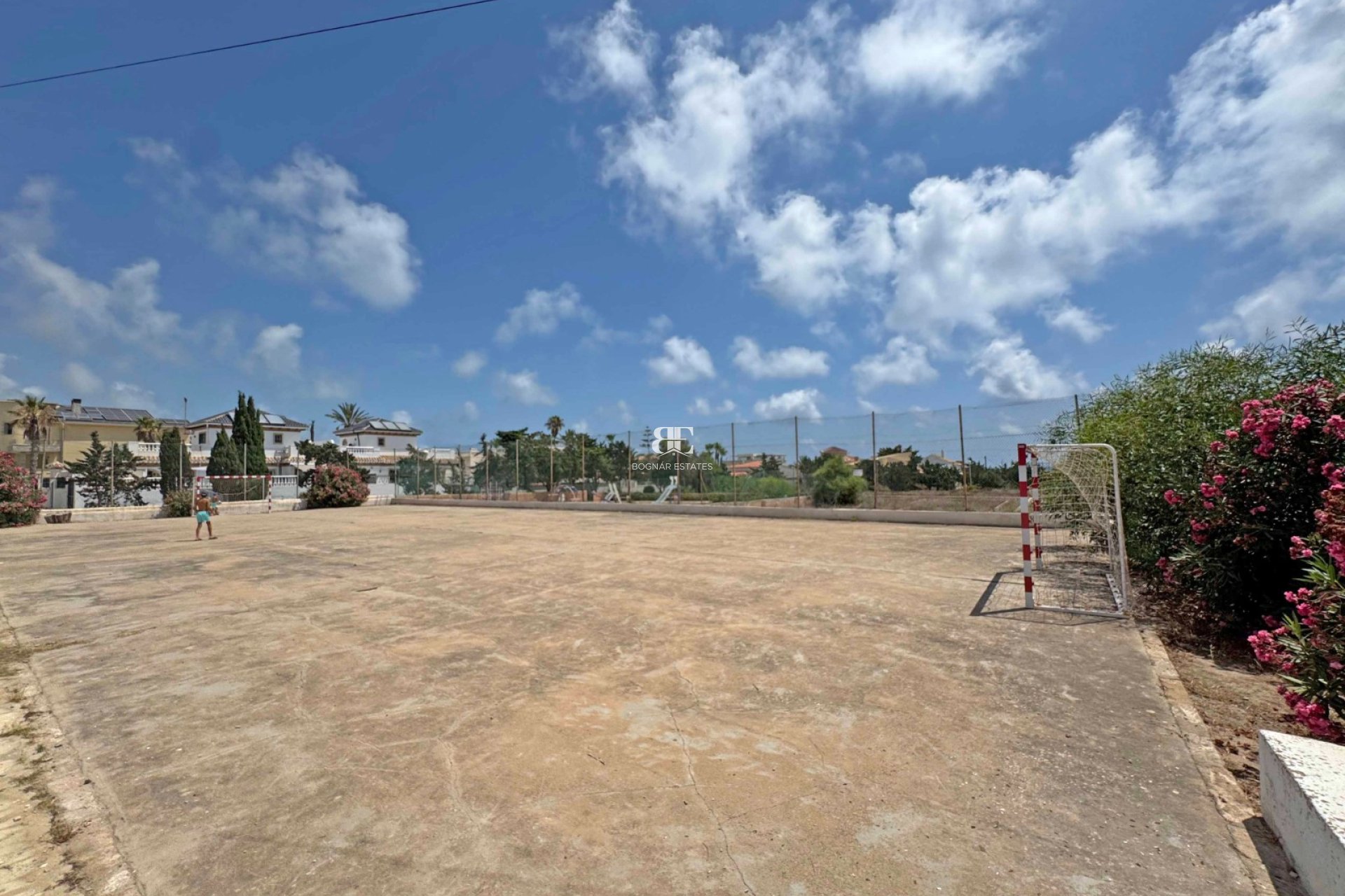 Herverkoop - apartment -
Torrevieja - La Mata