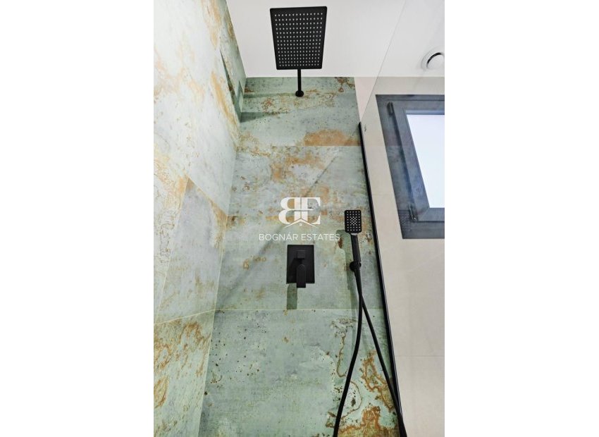 Herverkoop - apartment -
Torrevieja - La veleta