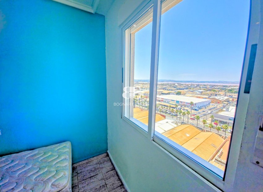 Herverkoop - apartment -
Torrevieja - Los Altos