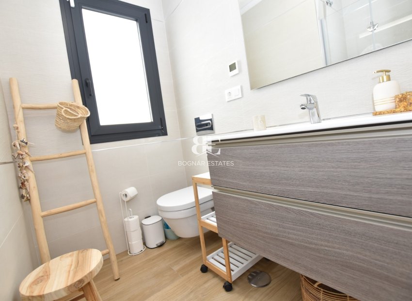 Herverkoop - apartment -
Torrevieja - Los Balcones