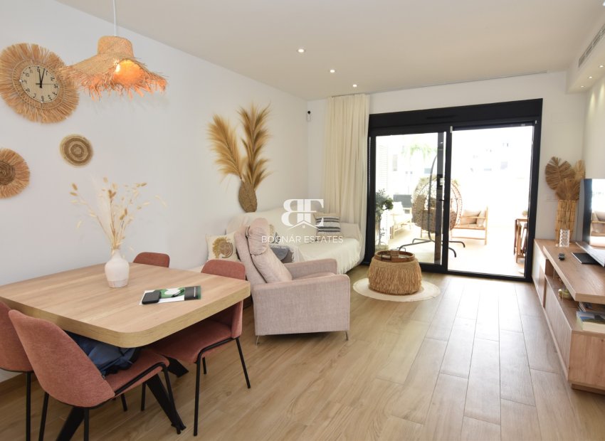 Herverkoop - apartment -
Torrevieja - Los Balcones