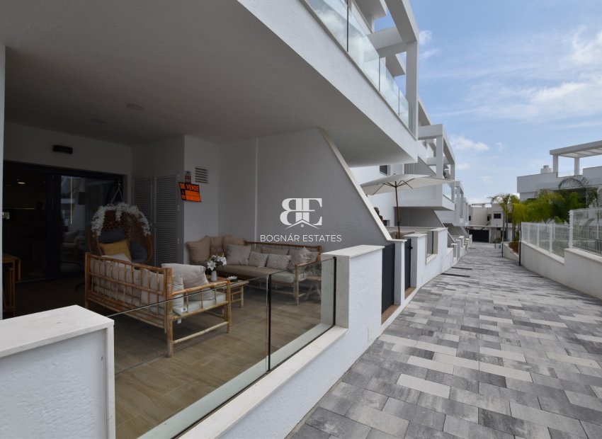 Herverkoop - apartment -
Torrevieja - Los Balcones