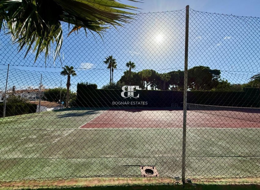 Herverkoop - apartment -
Torrevieja - Los Balcones