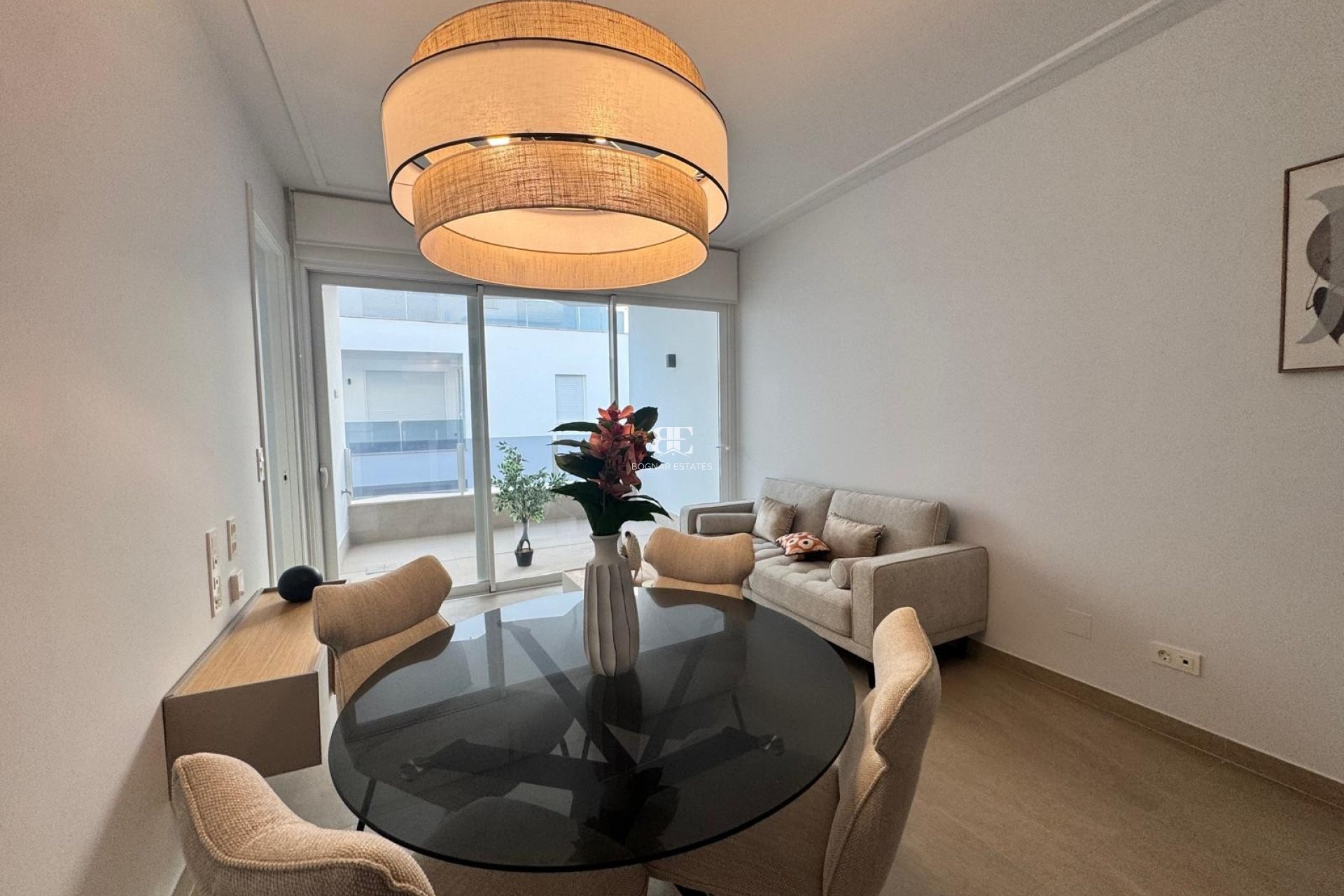 Herverkoop - apartment -
Torrevieja - Los Locos