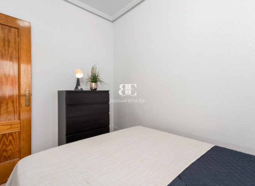 Herverkoop - apartment -
Torrevieja - Parque de las Naciones