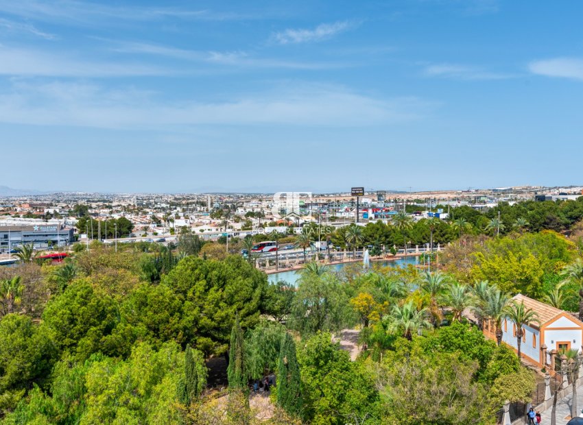 Herverkoop - apartment -
Torrevieja - Parque de las Naciones