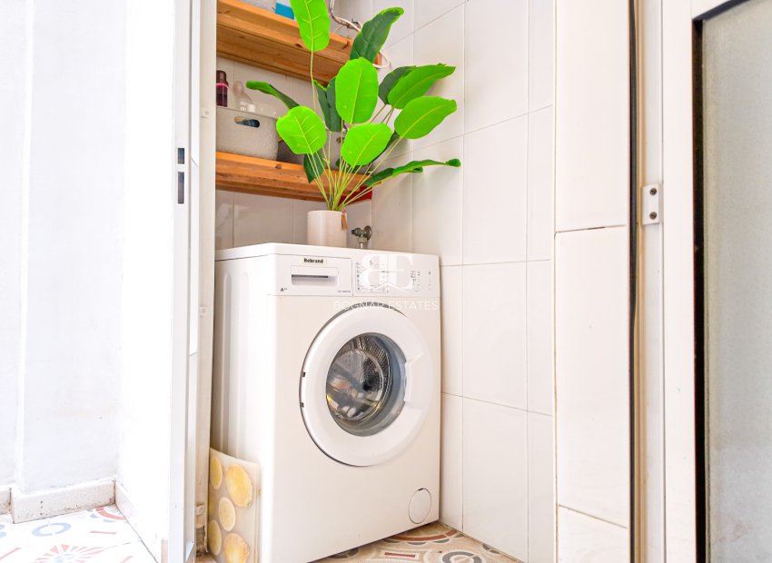 Herverkoop - apartment -
Torrevieja - Parque de las Naciones