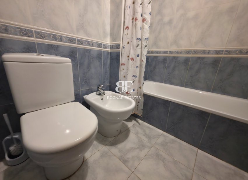 Herverkoop - apartment -
Torrevieja - Paseo maritimo