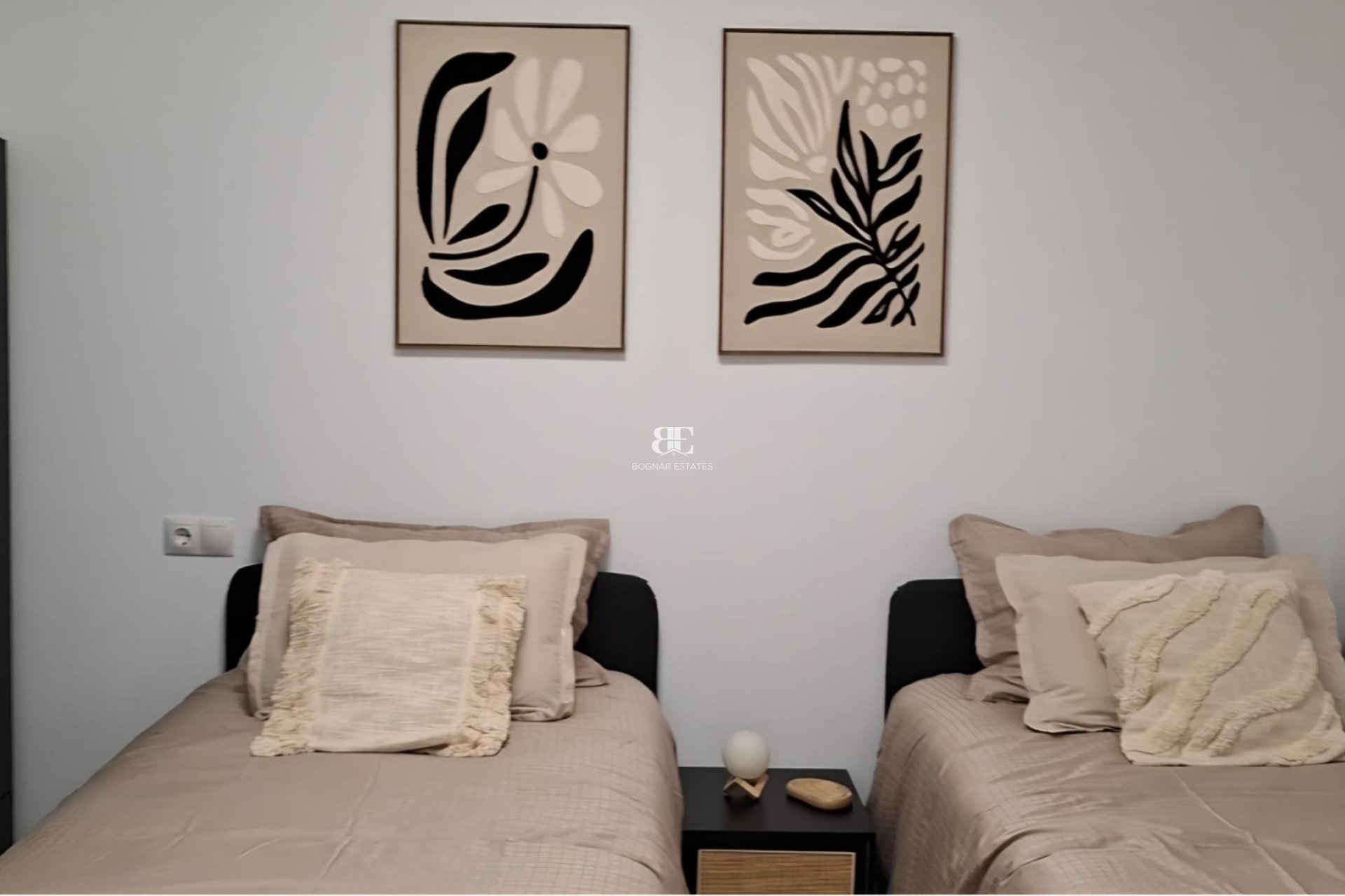 Herverkoop - apartment -
Torrevieja - Playa Acequion