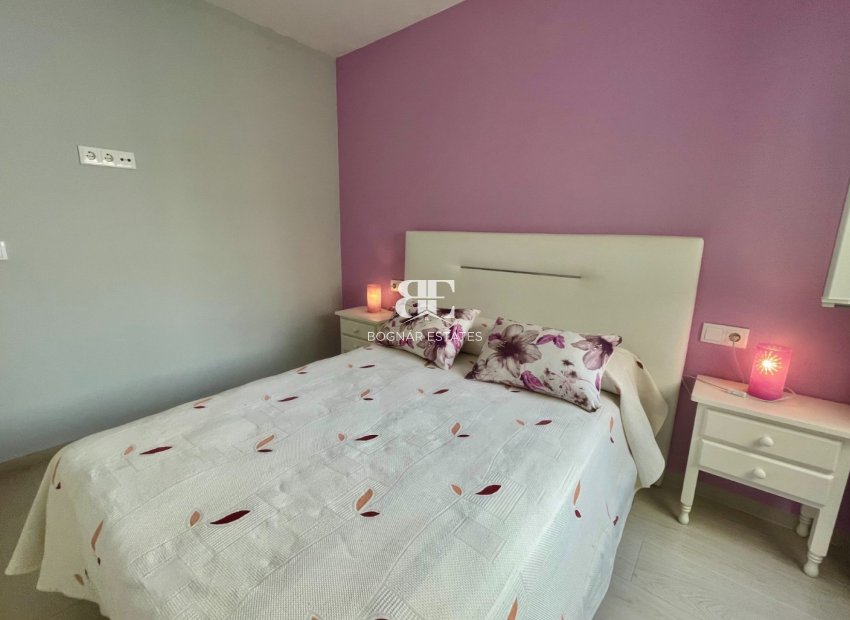 Herverkoop - apartment -
Torrevieja - Playa del Cura