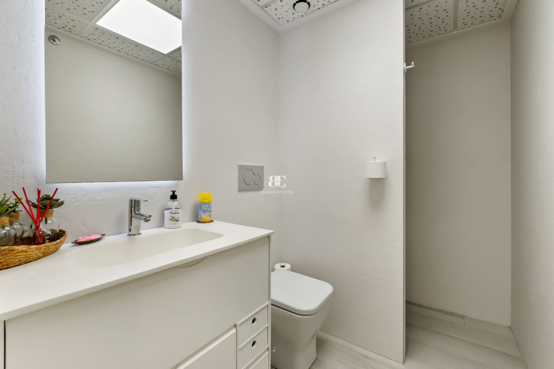 Herverkoop - apartment -
Torrevieja - Playa del Cura