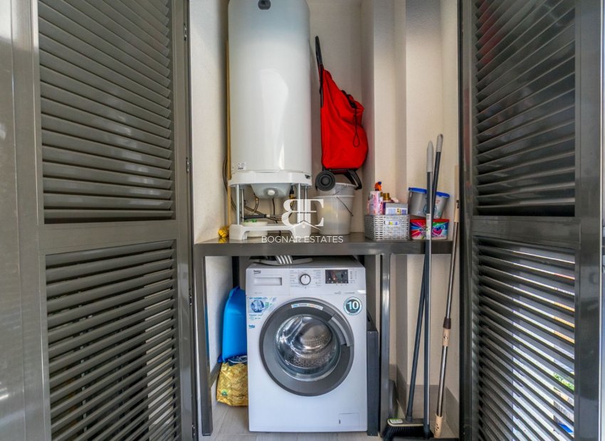 Herverkoop - apartment -
Torrevieja - Playa del Cura