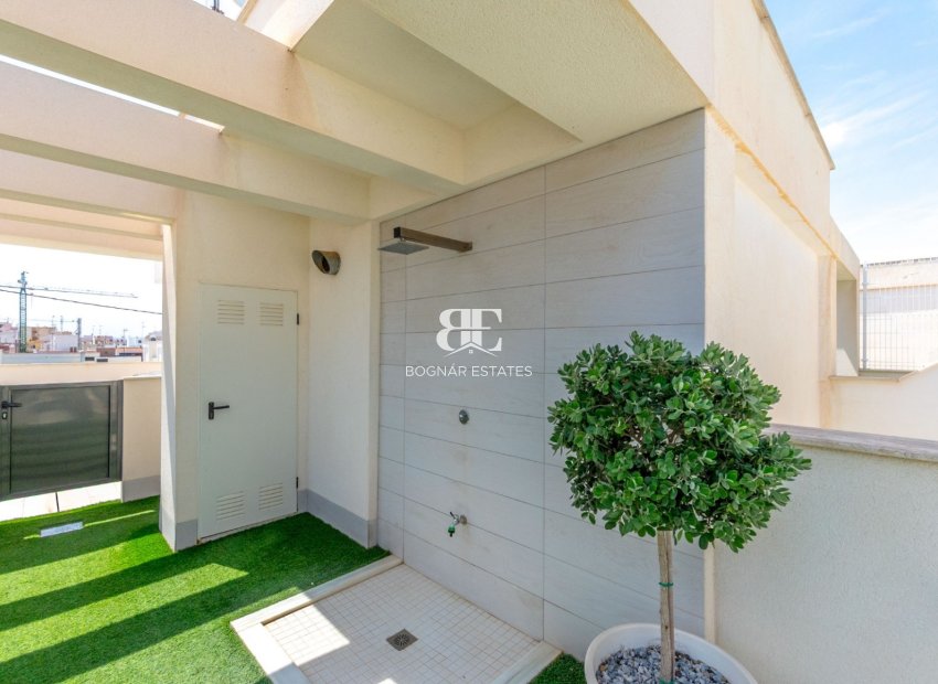 Herverkoop - apartment -
Torrevieja - Playa del Cura