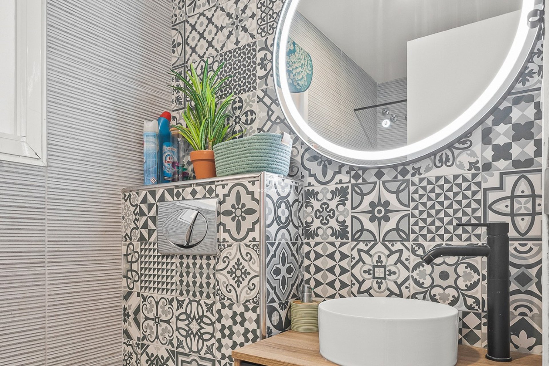 Herverkoop - apartment -
Torrevieja - Playa del Cura