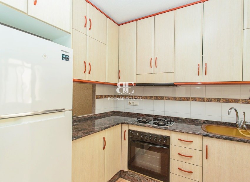 Herverkoop - apartment -
Torrevieja - Playa del Cura