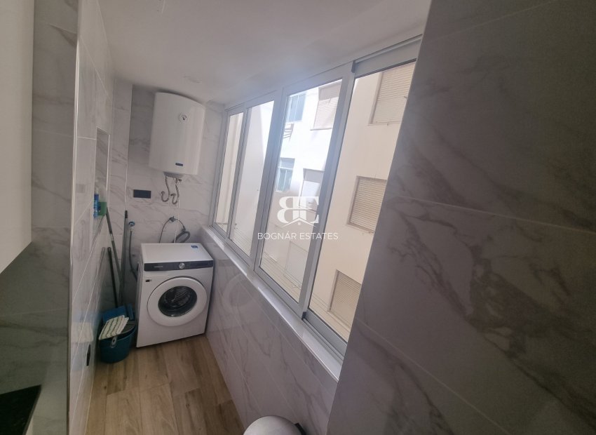 Herverkoop - apartment -
Torrevieja - Playa del Cura