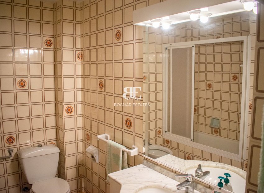 Herverkoop - apartment -
Torrevieja - Playa del Cura