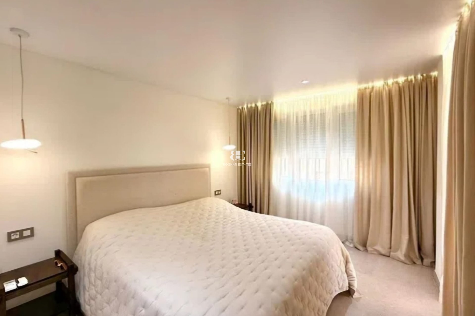 Herverkoop - apartment -
Torrevieja - Playa del Cura