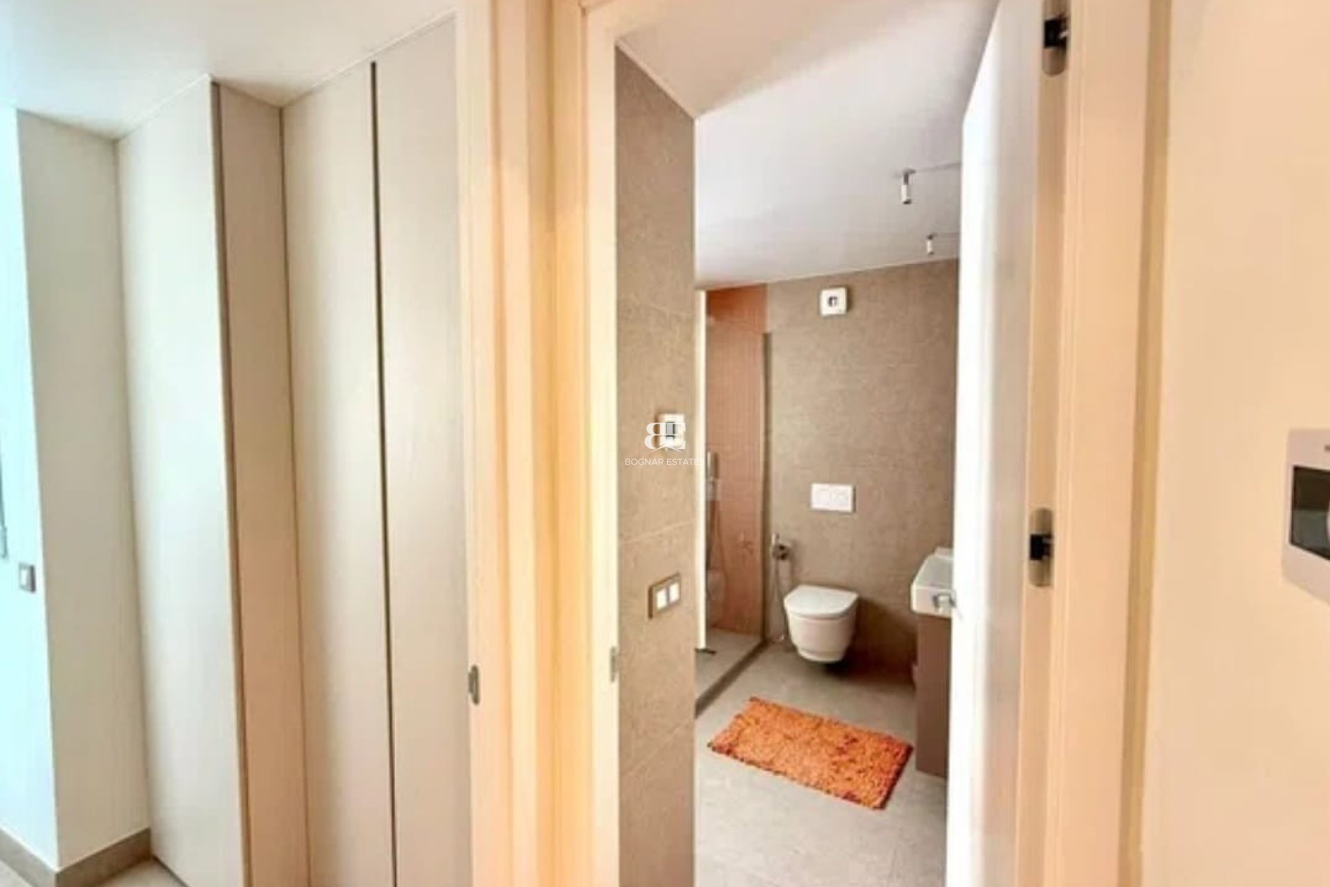 Herverkoop - apartment -
Torrevieja - Playa del Cura