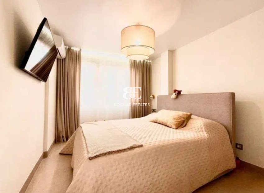 Herverkoop - apartment -
Torrevieja - Playa del Cura