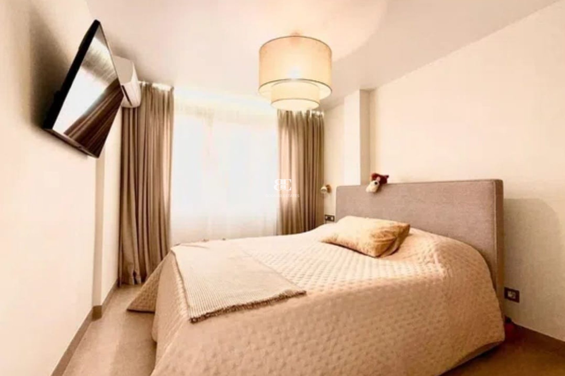 Herverkoop - apartment -
Torrevieja - Playa del Cura