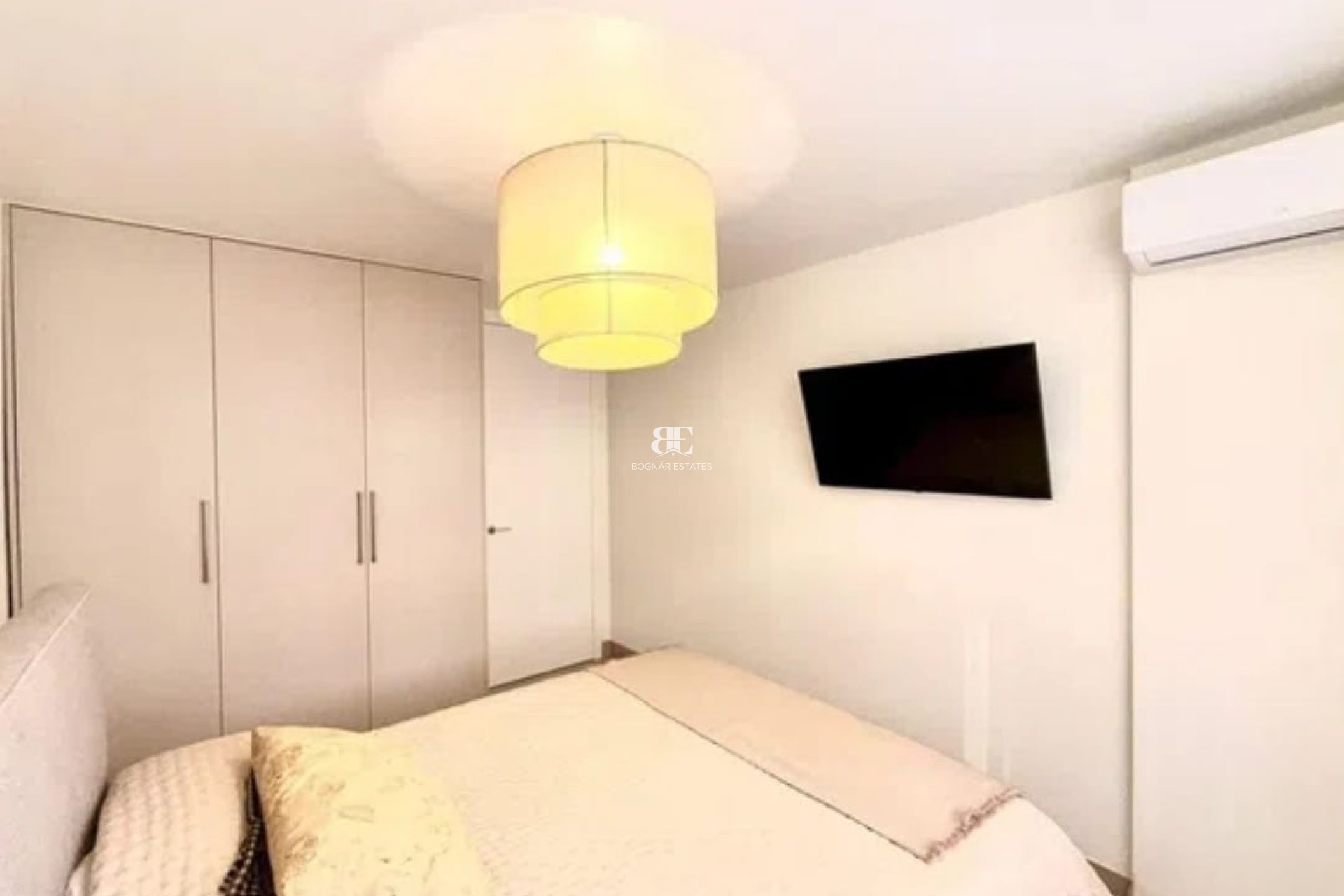Herverkoop - apartment -
Torrevieja - Playa del Cura