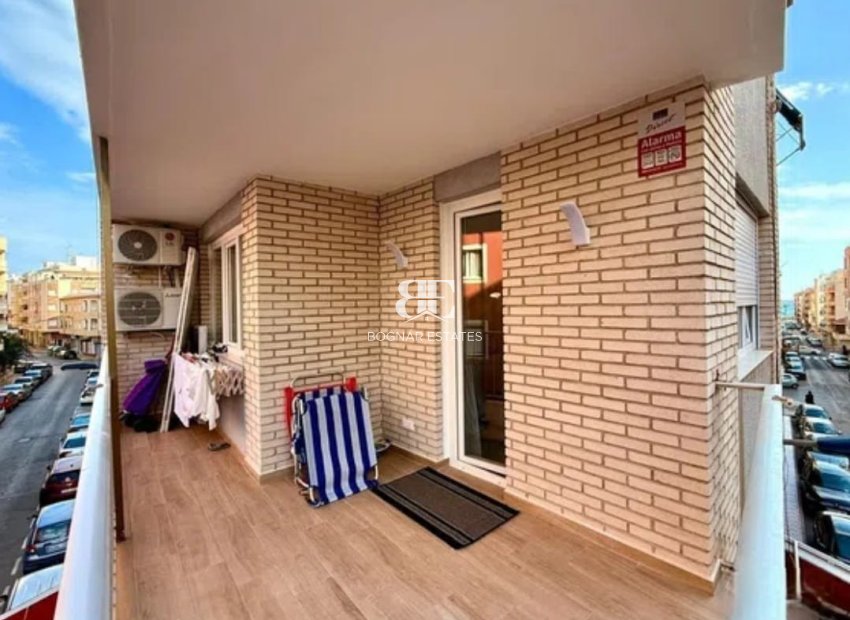 Herverkoop - apartment -
Torrevieja - Playa del Cura