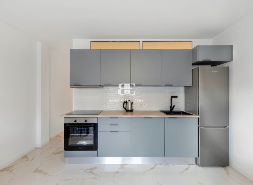 Herverkoop - apartment -
Torrevieja - Playa del Cura
