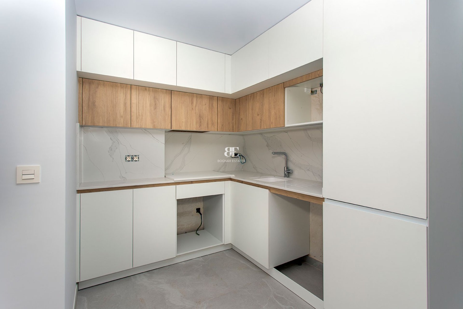 Herverkoop - apartment -
Torrevieja - Playa del Cura