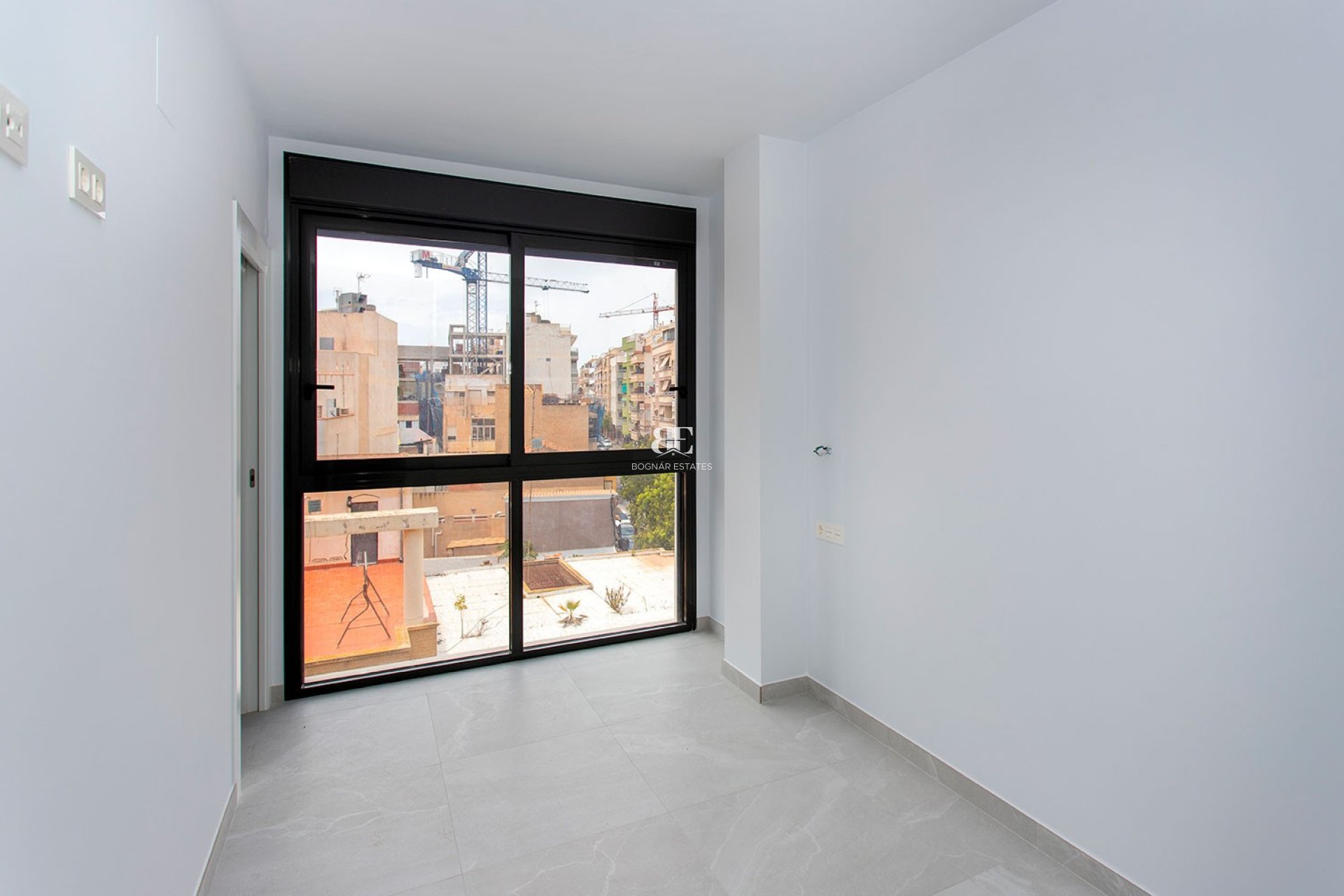 Herverkoop - apartment -
Torrevieja - Playa del Cura