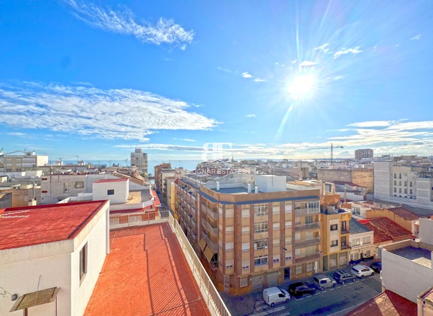 Herverkoop - apartment -
Torrevieja - Playa del Cura