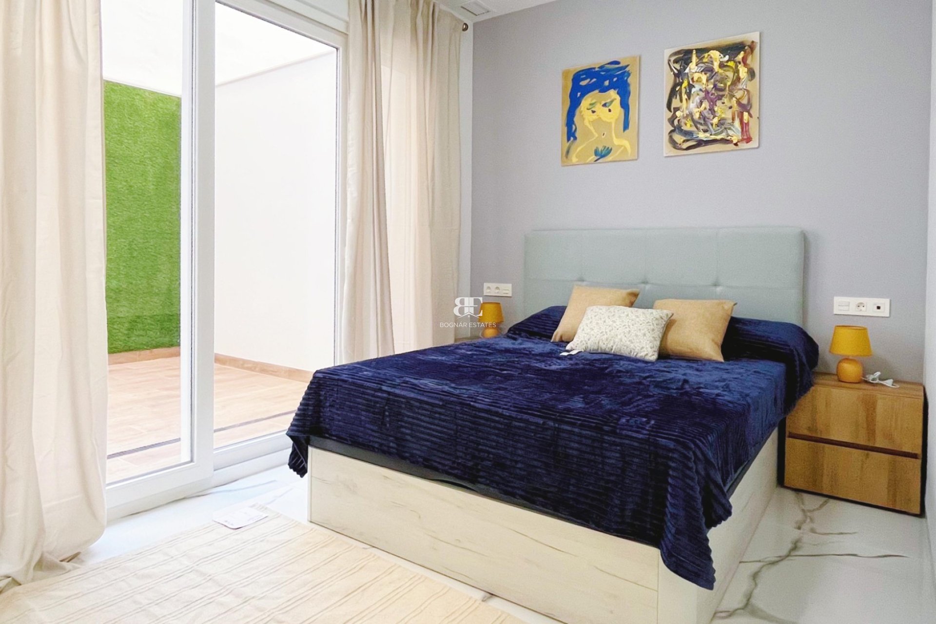 Herverkoop - apartment -
Torrevieja - Playa del Cura