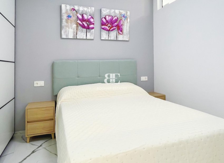 Herverkoop - apartment -
Torrevieja - Playa del Cura