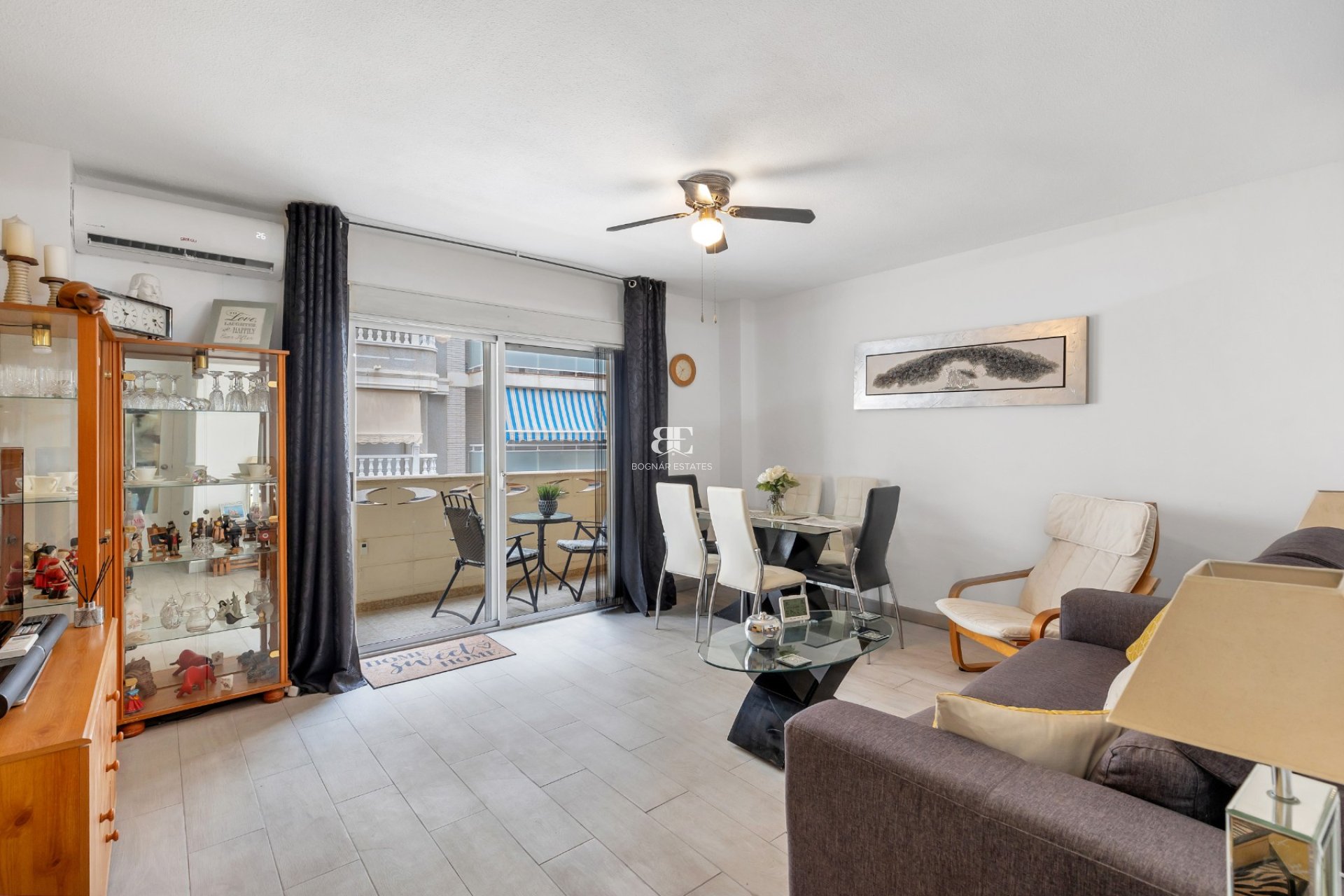 Herverkoop - apartment -
Torrevieja - Playa del Cura