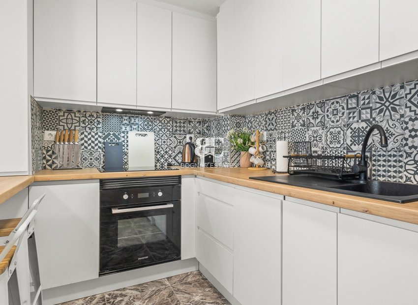 Herverkoop - apartment -
Torrevieja - Playa del Cura