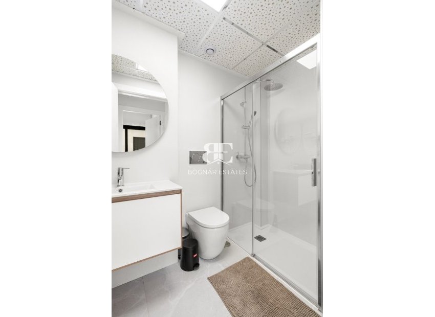 Herverkoop - apartment -
Torrevieja - Playa del Cura