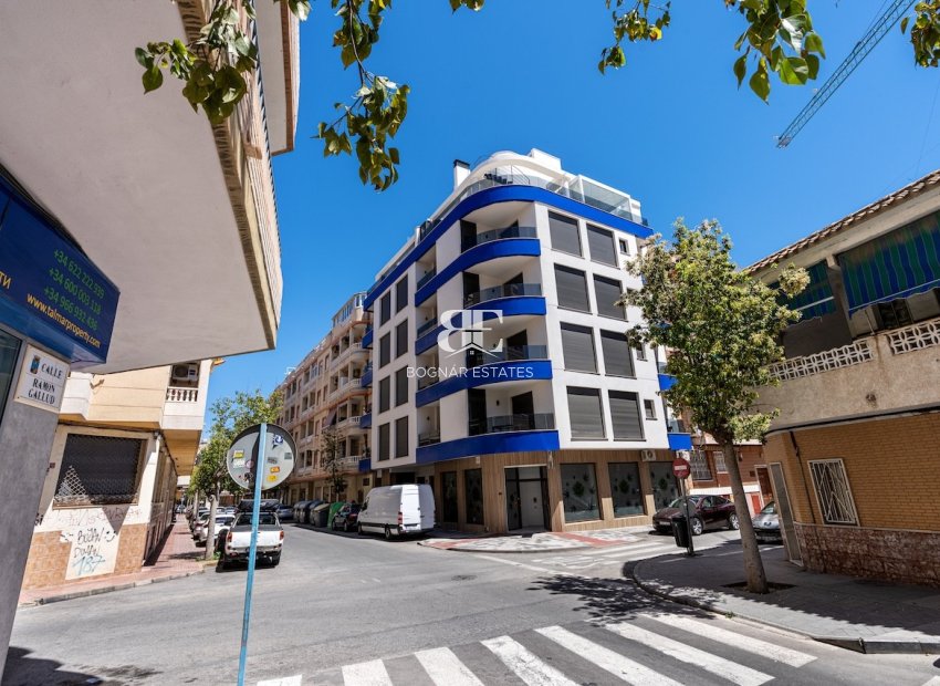 Herverkoop - apartment -
Torrevieja - Playa del Cura