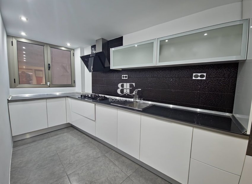 Herverkoop - apartment -
Torrevieja - Playa del Cura