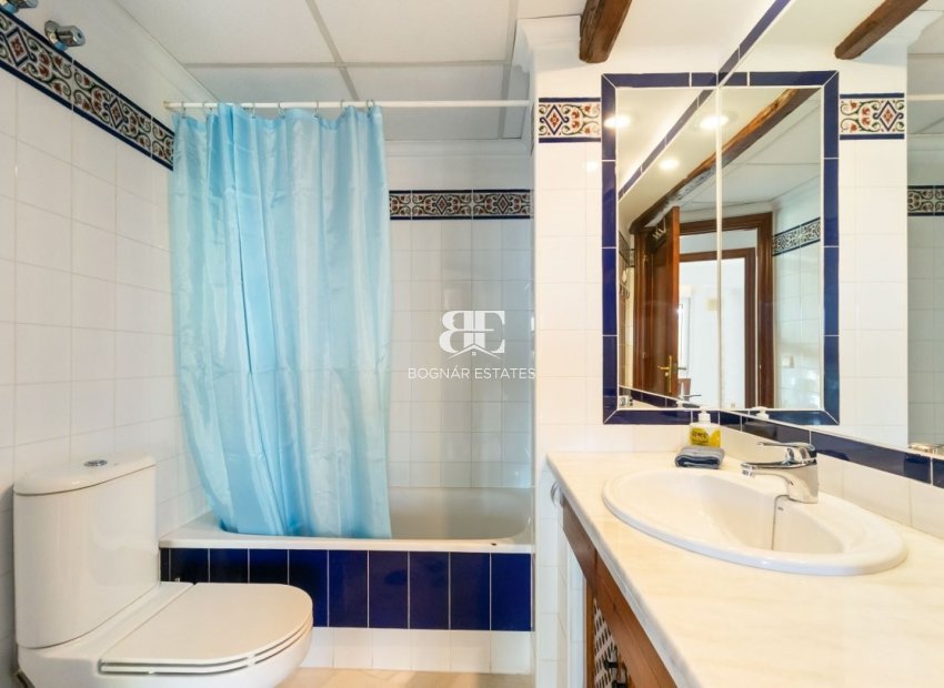 Herverkoop - apartment -
Torrevieja - Playa Los Locos