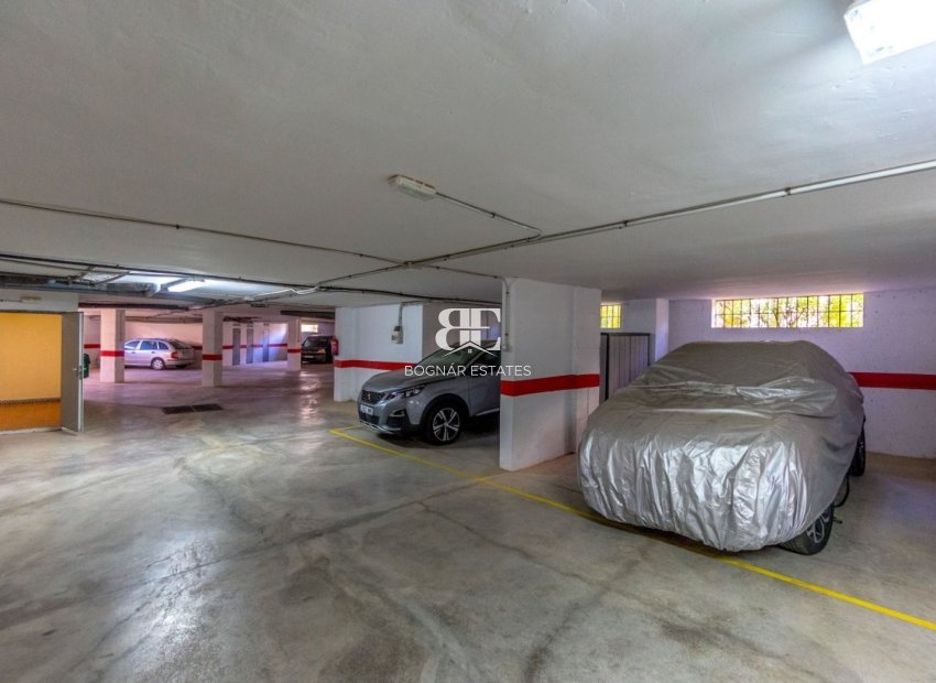 Herverkoop - apartment -
Torrevieja - Playa Los Locos