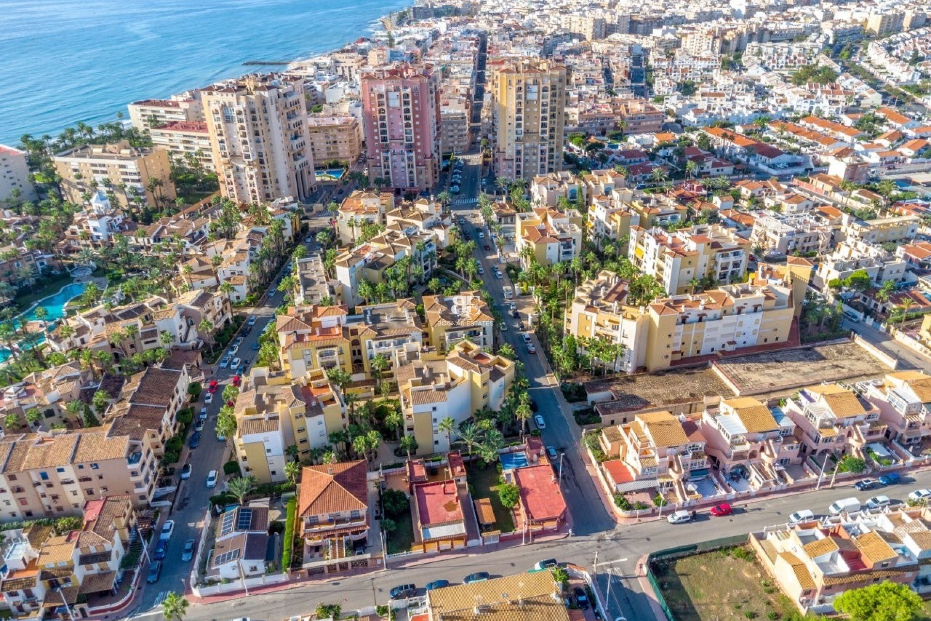 Herverkoop - apartment -
Torrevieja - Playa Los Locos