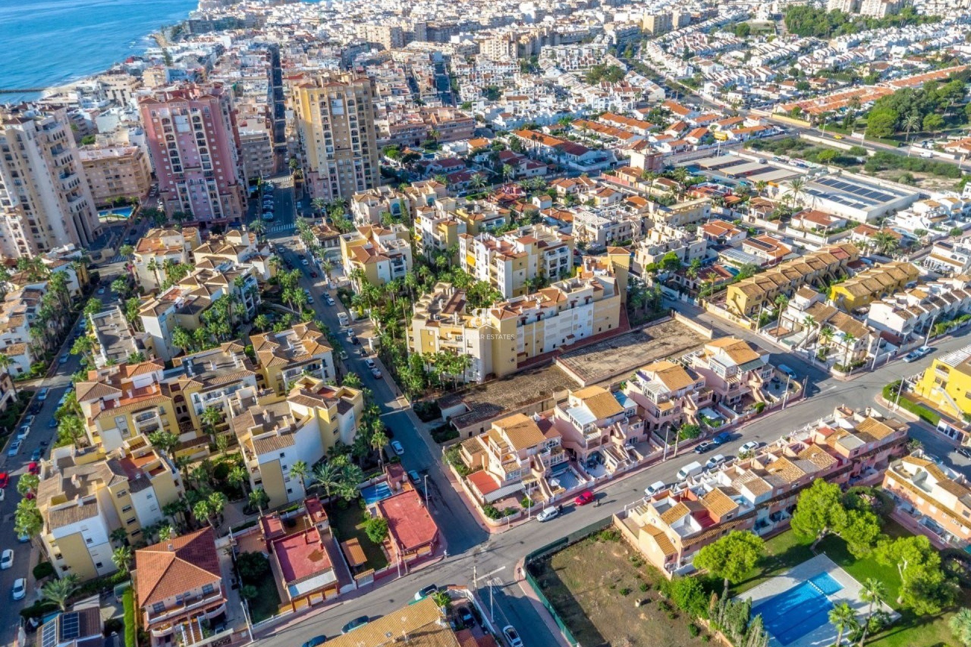 Herverkoop - apartment -
Torrevieja - Playa Los Locos