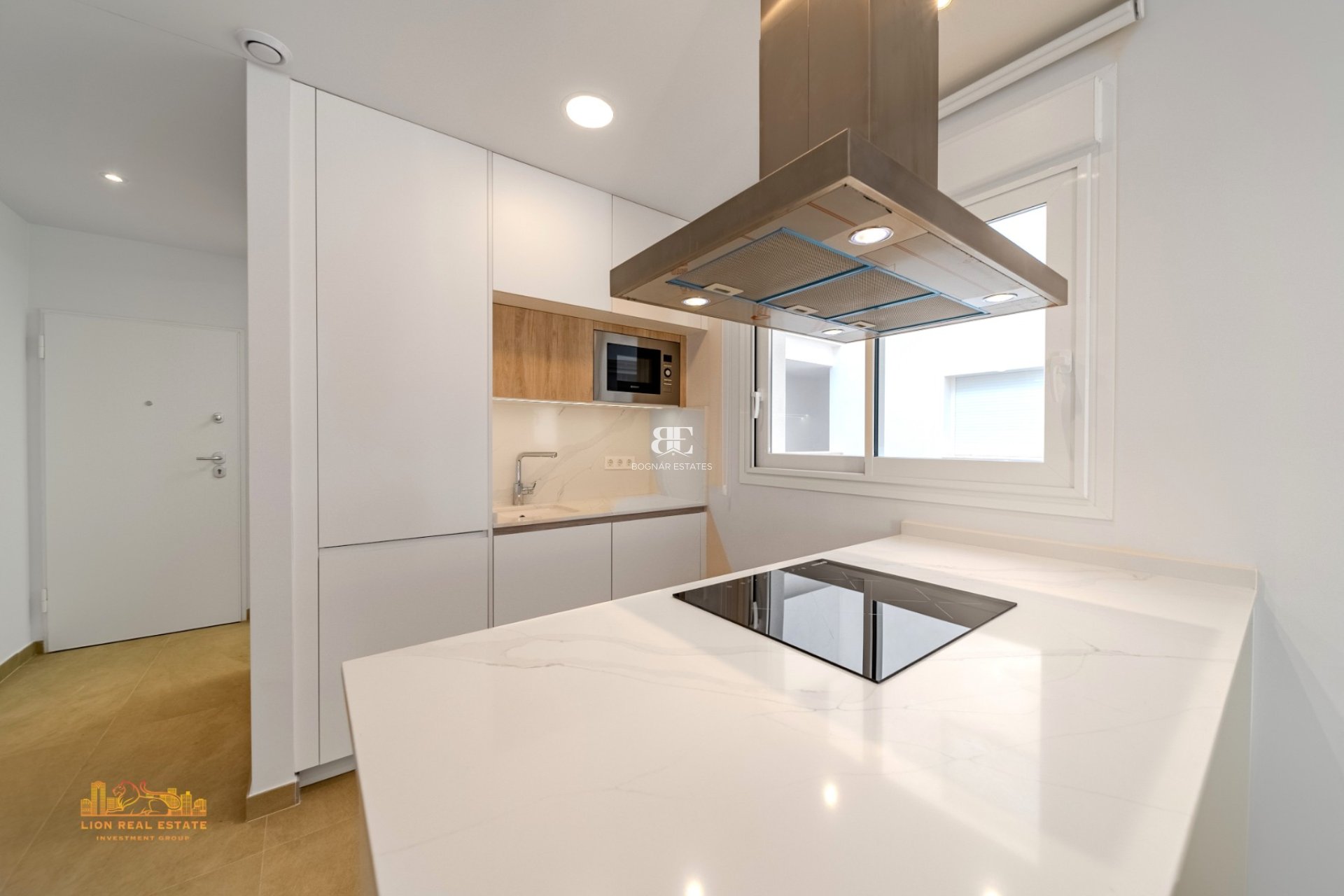 Herverkoop - apartment -
Torrevieja - Playa Los Locos