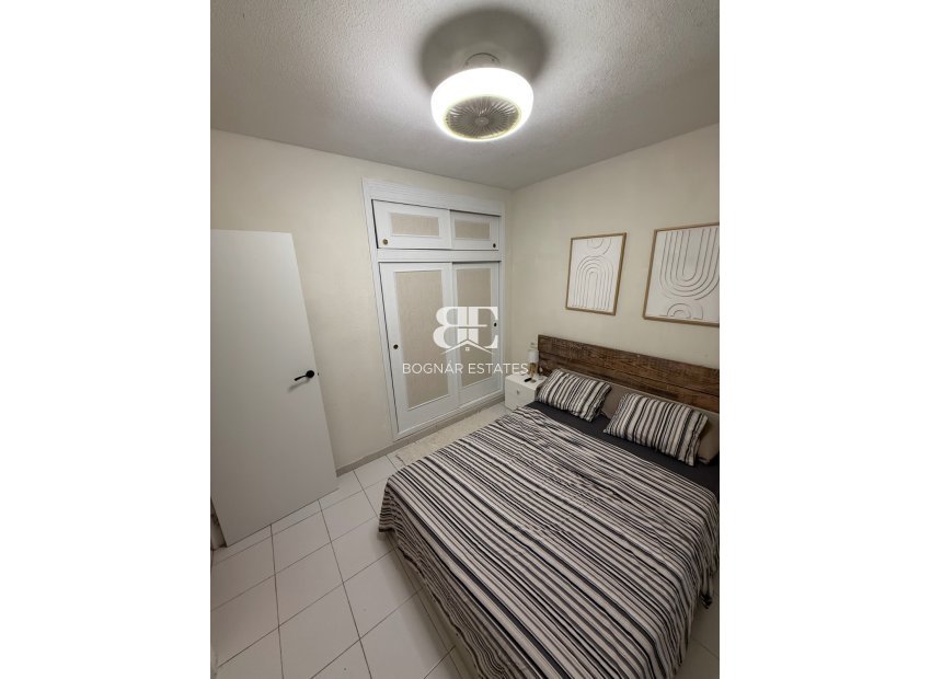 Herverkoop - apartment -
Torrevieja - Playa Los Naufragos