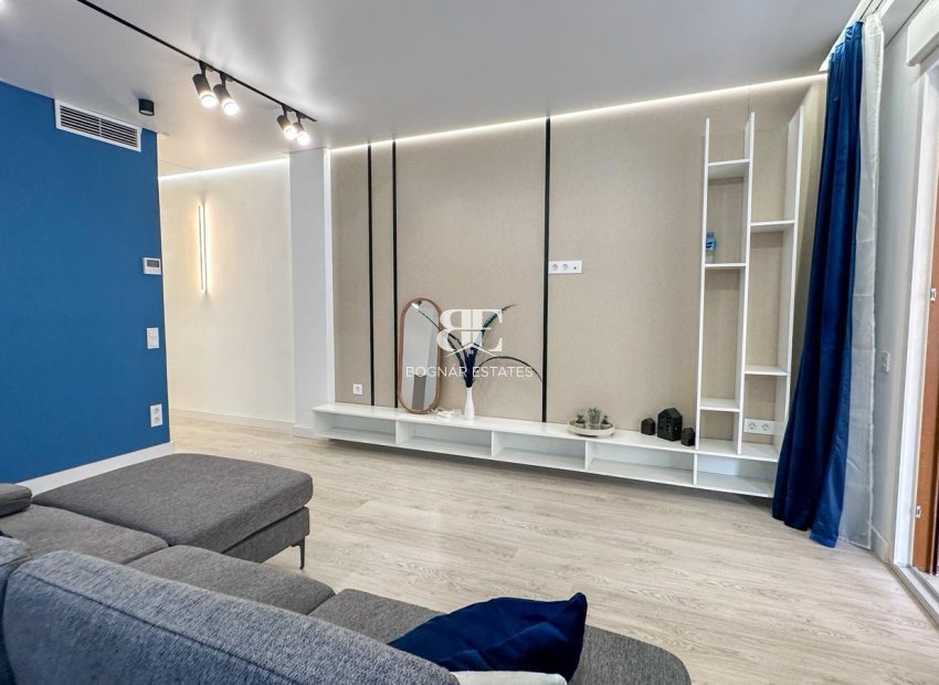 Herverkoop - apartment -
Torrevieja - Playa Los Naufragos