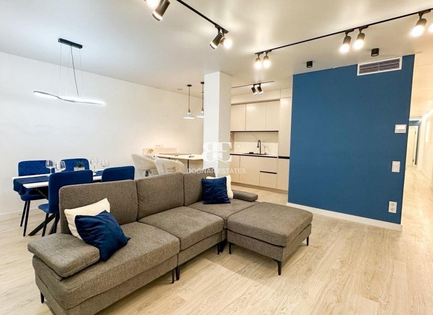 Herverkoop - apartment -
Torrevieja - Playa Los Naufragos