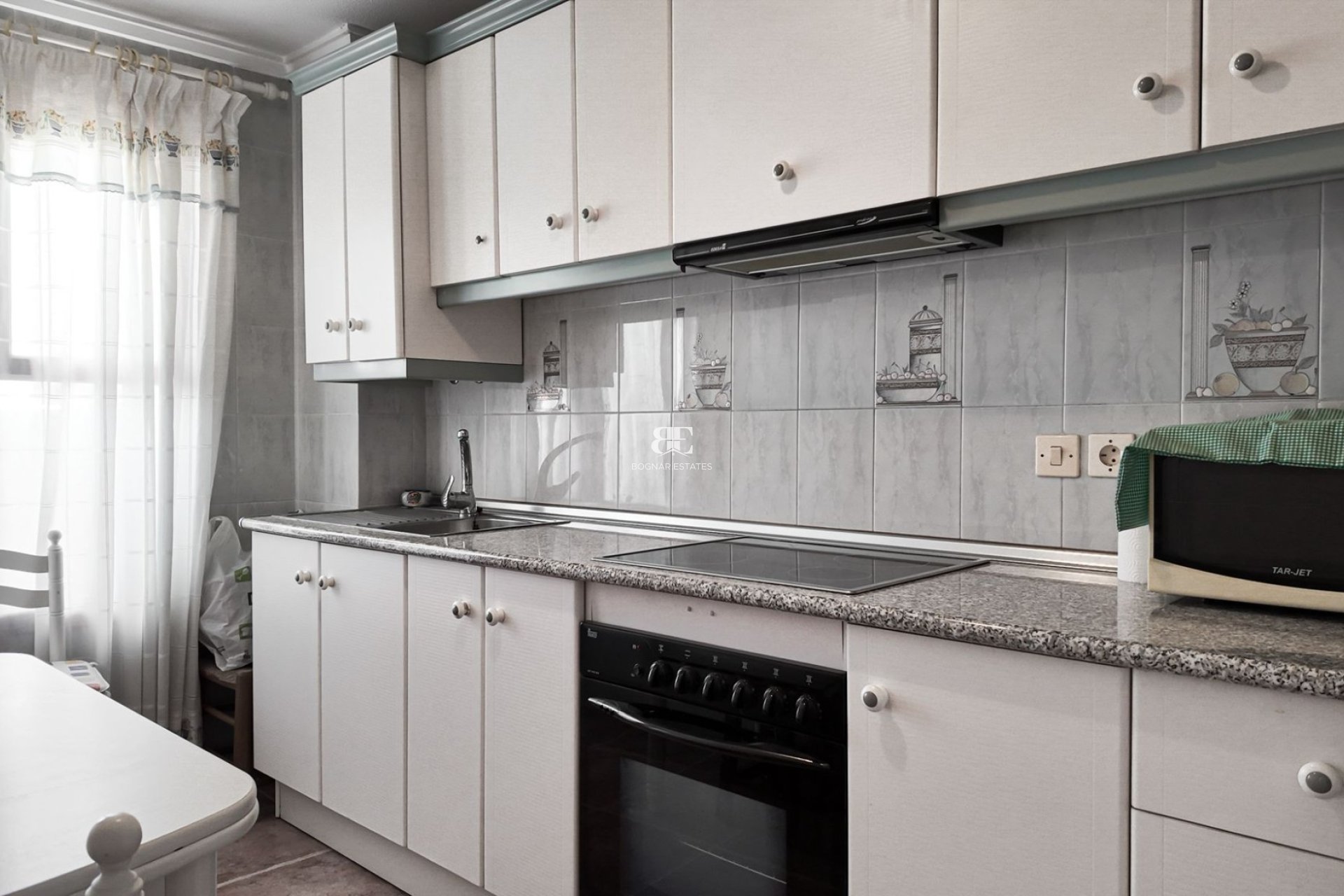 Herverkoop - apartment -
Torrevieja - Playa Los Naufragos