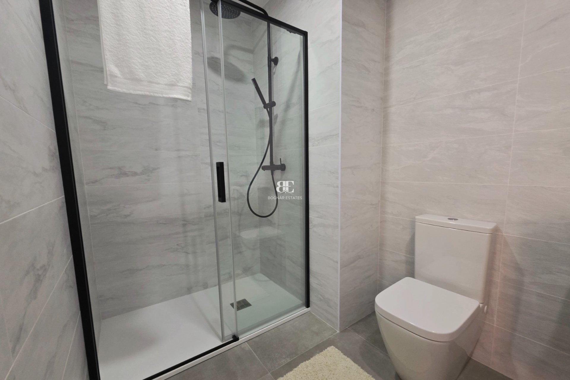Herverkoop - apartment -
Torrevieja - Puerto
