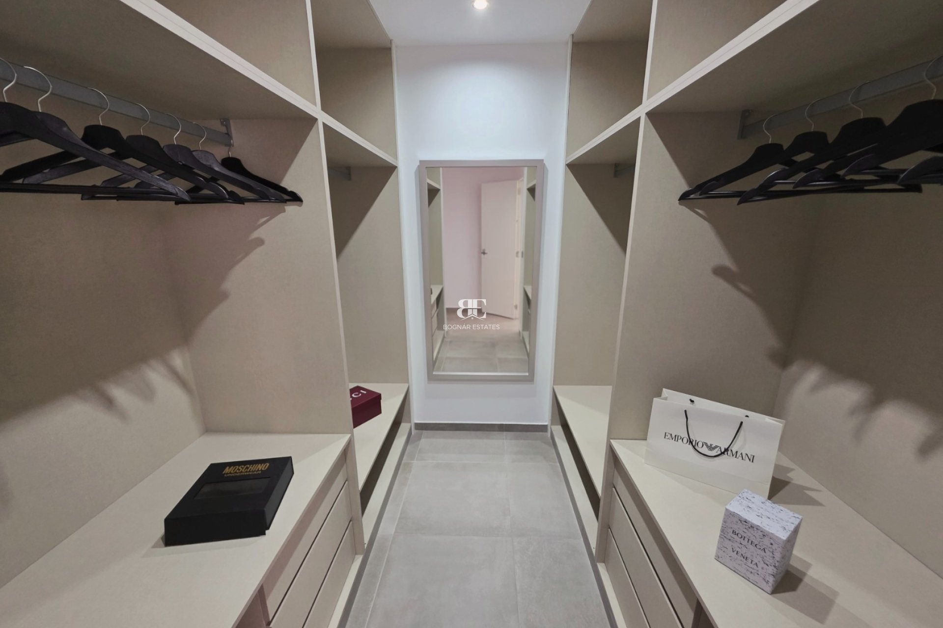 Herverkoop - apartment -
Torrevieja - Puerto