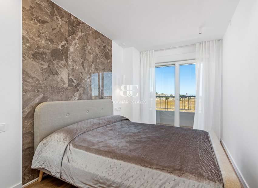 Herverkoop - apartment -
Torrevieja - Punta Prima